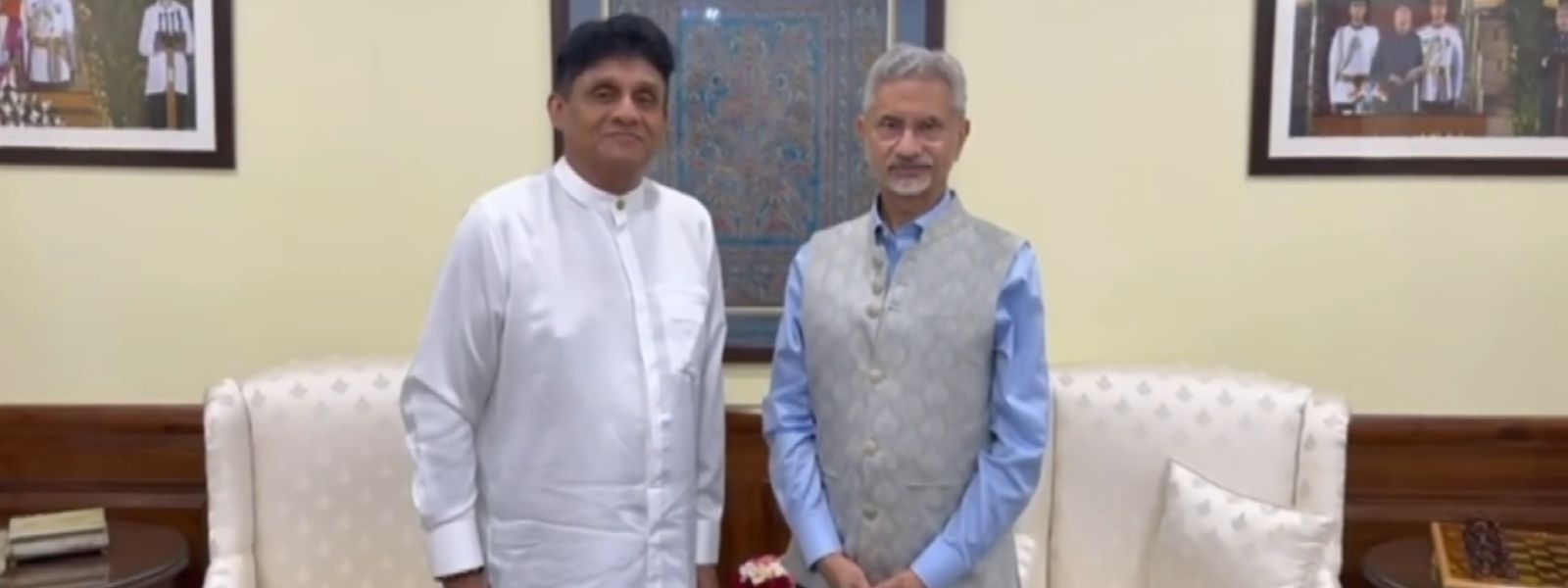 Opposition Leader Meets India's Dr. S. Jaishankar